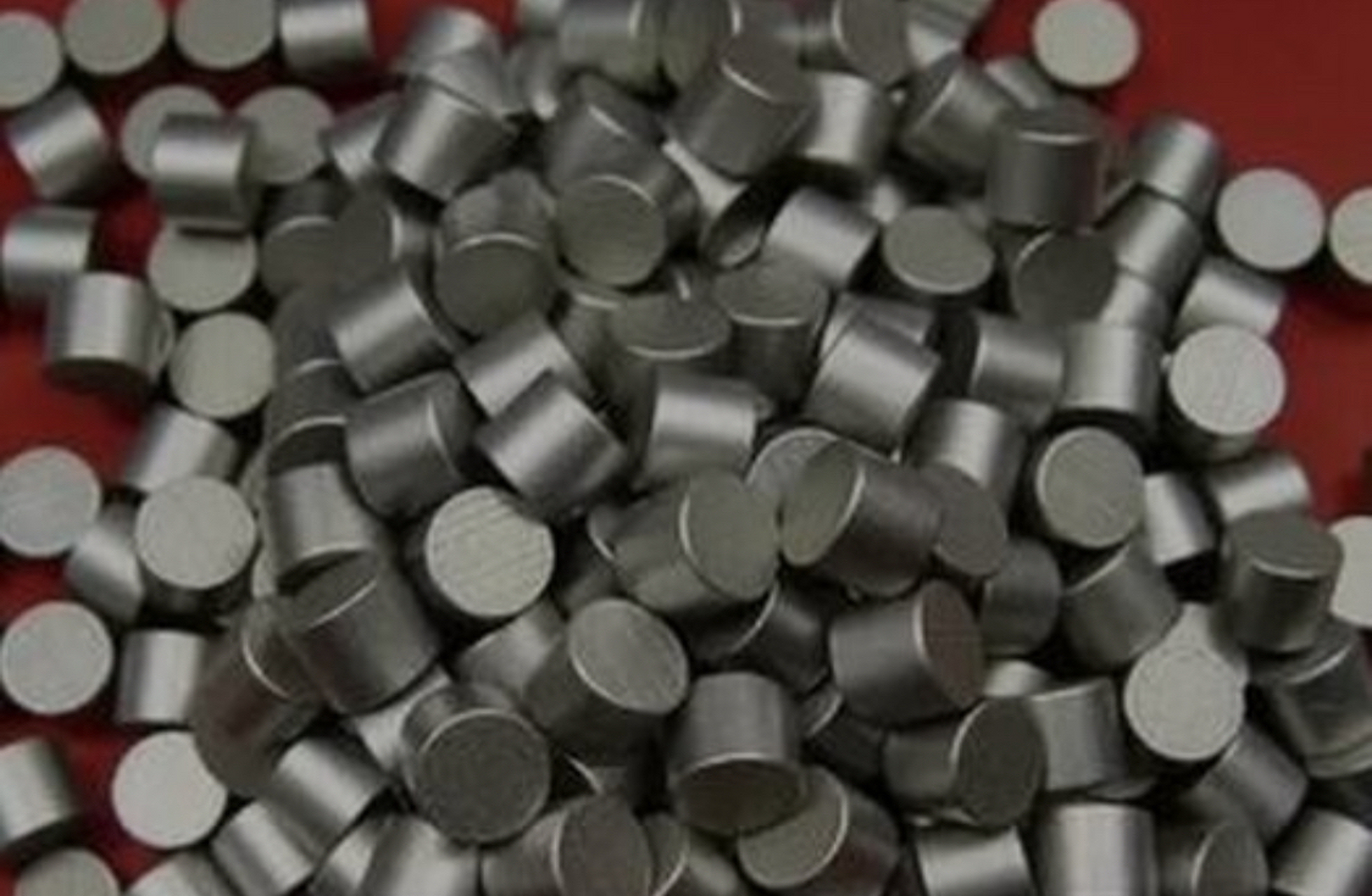 全球鎳市場最新動態(tài)與前景展望