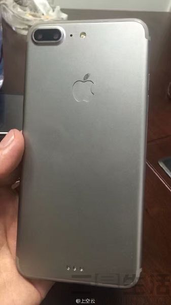 蘋果7plus哪年上市,蘋果7plus的上市時刻與探索自然美景的奇妙之旅