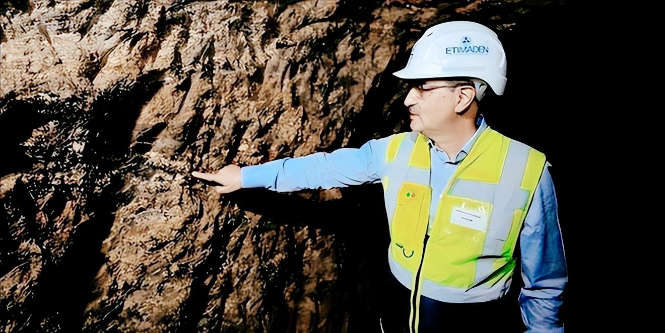 稀土市場最新動態(tài)，自然美景中的市場遨游