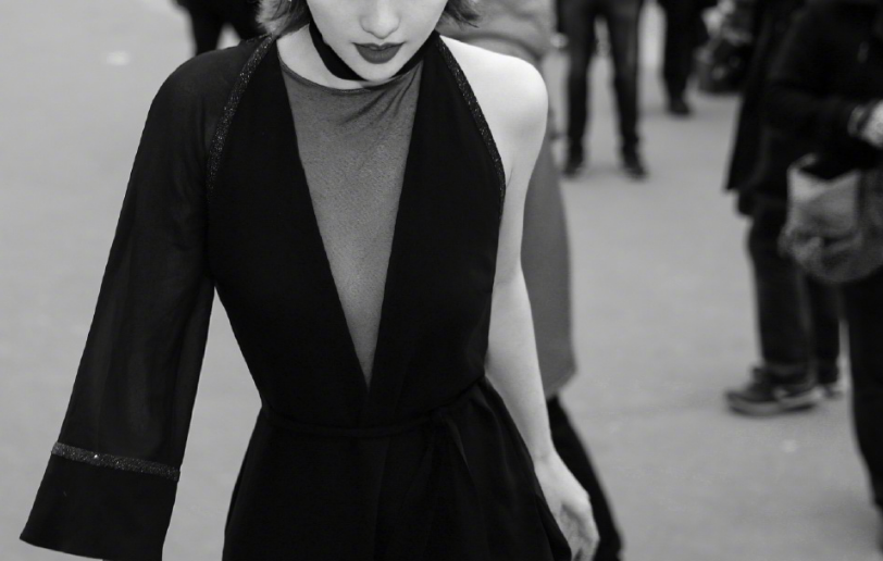 ??張嘉倪最新動(dòng)態(tài)曝光??