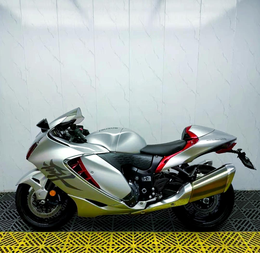 最新鈴木隼高科技重塑未來駕駛體驗(yàn)