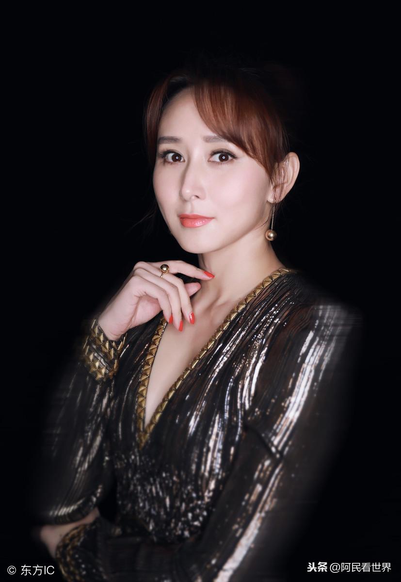 揭秘最新網(wǎng)絡(luò)熱詞背后的故事與小巷隱藏特色小店,網(wǎng)絡(luò)流行詞匯一網(wǎng)打盡