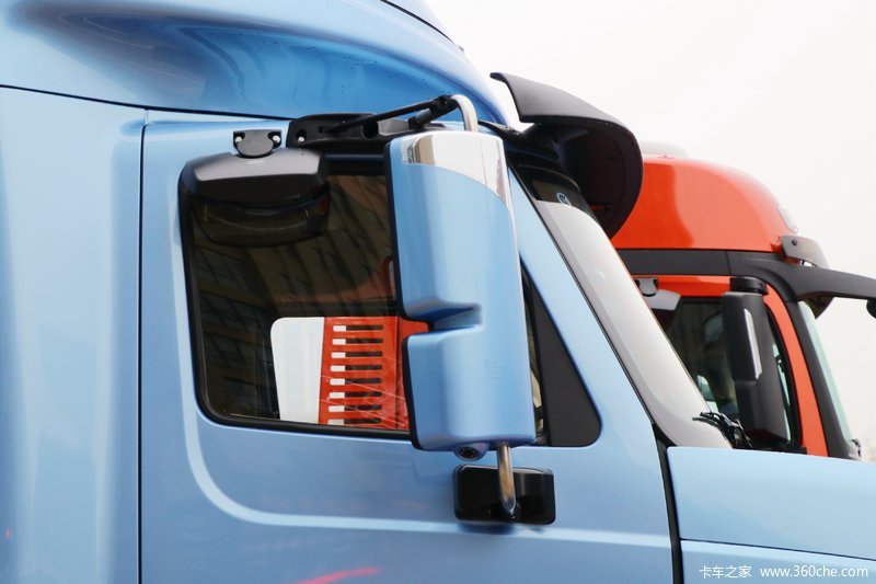 最新自動擋牽引車頭引領(lǐng)物流與運(yùn)輸業(yè)革新風(fēng)潮