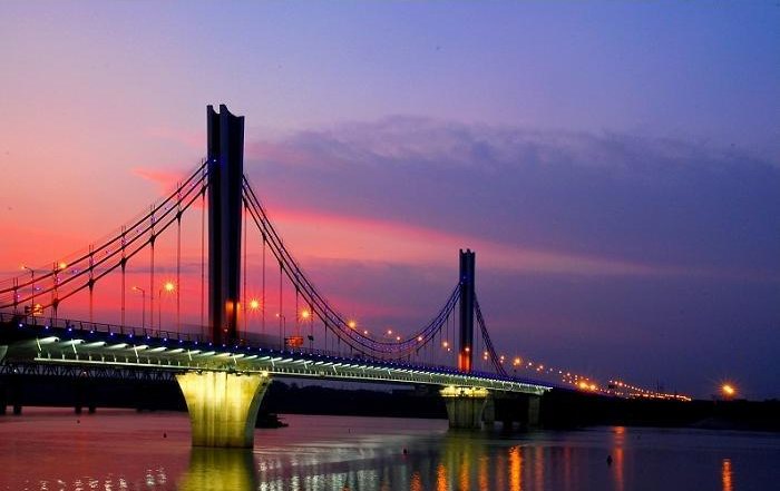 桂平白蘭新建大橋，現(xiàn)代化建設(shè)里程碑還是環(huán)境雙刃劍的挑戰(zhàn)？