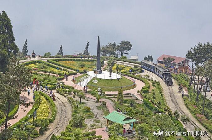 迷你世界最新版刷鐵軌，自然美景探險(xiǎn)之旅啟動(dòng)！