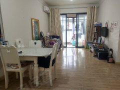 悅達(dá)悅龍灣最新房價揭秘與小巷特色小店探訪